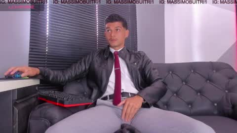 I am Massimo online show from April 2026 03:25:01 PM