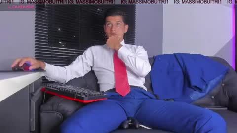 I am Massimo online show from May 2026 11:44:02 PM