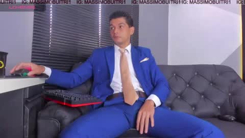 I am Massimo online show from May 2026 12:24:01 PM