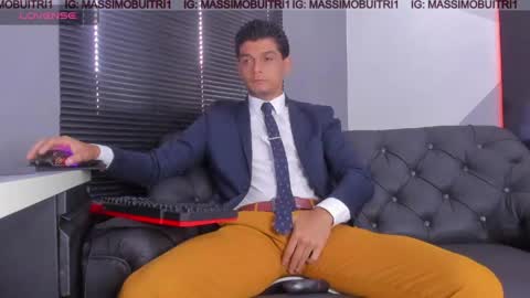 I am Massimo online show from May 2026 02:02:01 PM