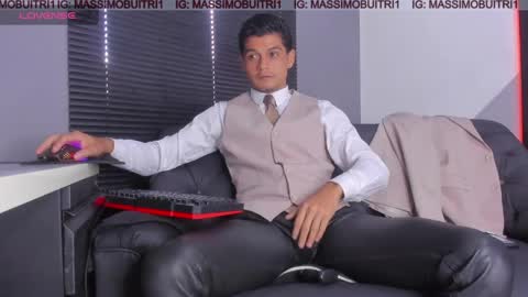 I am Massimo online show from May 2026 12:34:01 PM
