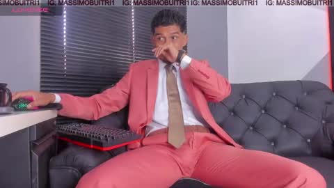 I am Massimo online show from May 2026 12:46:02 PM