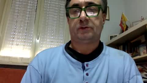 Snapshot of massimoxsempre chatting on December 2024 08:09:02 AM massimoxsempre online show from December 2024 08:09:02 AM