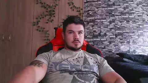 Snapshot of master__blue__eye chatting on September 2025 12:28:01 PM Master Blue Eye online show from September 2025 12:28:01 PM