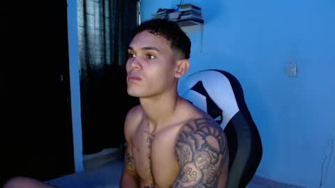 Snapshot of master_black777 chatting on April 2026 12:20:01 PM master_black777 online show from April 2026 12:20:01 PM