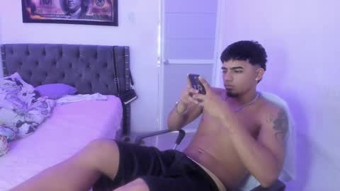 master_boy28 online show from February 2025 06:53:01 PM