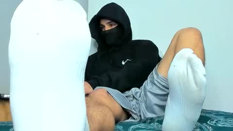 master_dominant_777 online show from April 2026 02:41:01 PM
