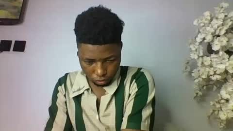 Snapshot of master_kael chatting on December 2025 10:37:02 PM Master Kael online show from December 2025 10:37:02 PM