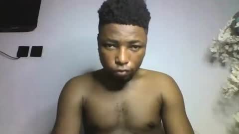 Snapshot of master_kael chatting on December 2025 06:03:02 PM Master Kael online show from December 2025 06:03:02 PM