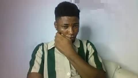 Snapshot of master_kael chatting on December 2025 04:08:01 AM Master Kael online show from December 2025 04:08:01 AM