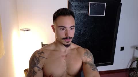 master_lukass online show from November 2025 03:23:02 PM