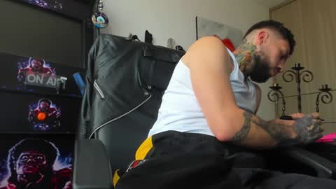 steven  online show from December 2024 09:01:01 PM