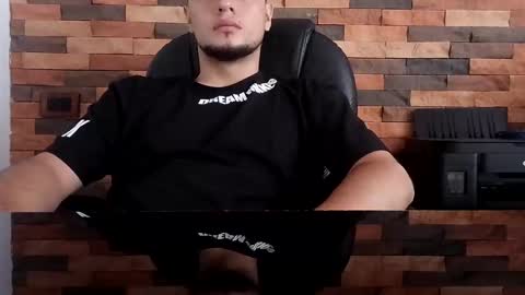 Snapshot of masterch6 chatting on October 2025 12:40:02 PM masterch6 online show from October 2025 12:40:02 PM