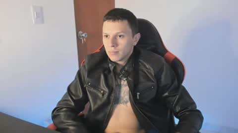 Snapshot of masterdave7 chatting on July 2026 02:48:01 PM Dave online show from July 2026 02:48:01 PM