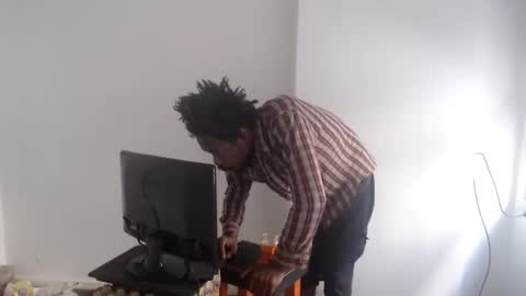 Snapshot of masterdomfuck chatting on March 2026 03:06:01 PM Masterdomfuck online show from March 2026 03:06:01 PM