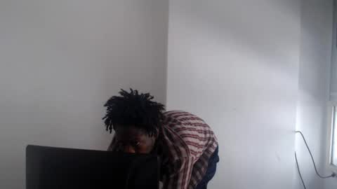 Snapshot of masterdomfuck chatting on April 2026 04:48:01 PM Masterdomfuck online show from April 2026 04:48:01 PM