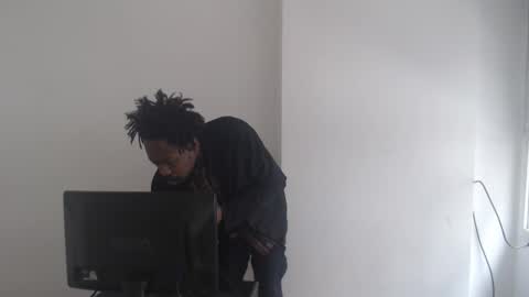 Snapshot of masterdomfuck chatting on April 2026 05:03:02 PM Masterdomfuck online show from April 2026 05:03:02 PM