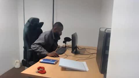 Masterdomfuck online show from June 2026 08:41:01 PM