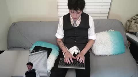 Snapshot of masterflorida chatting on December 2025 05:37:01 AM masterflorida online show from December 2025 05:37:01 AM