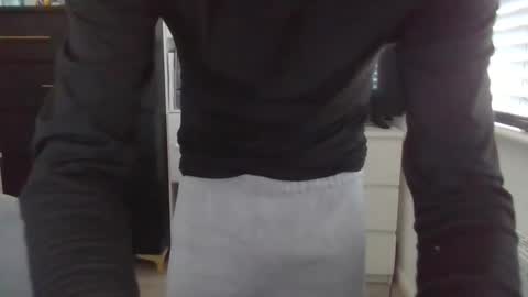 masterjepp92 online show from February 2025 12:38:02 PM