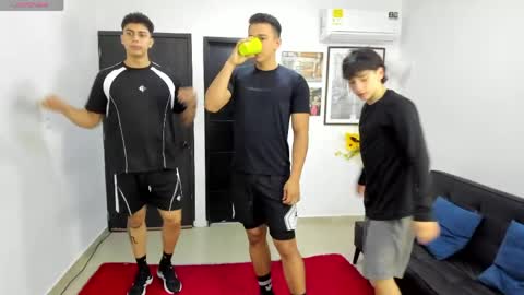 Team Cris Darwin- Fernando- Stiven- David online show from March 2026 11:32:01 AM