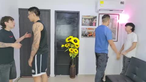 Team Cris Darwin- Fernando- Stiven- David online show from May 2026 11:18:01 AM