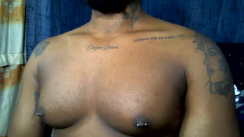 Snapshot of mastershow69 chatting on February 2025 05:03:02 AM camilo online show from February 2025 05:03:02 AM