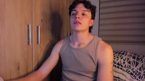 mastrangelo_x online show from September 2025 04:23:01 AM