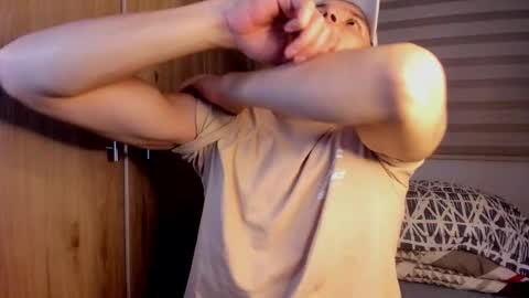 mastrangelo_x online show from January 2026 05:10:02 AM