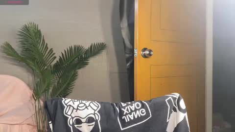 SuSu online show from September 2025 03:08:02 AM