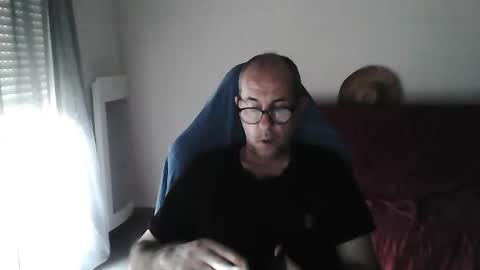 mat11efou online show from December 2025 02:26:01 PM