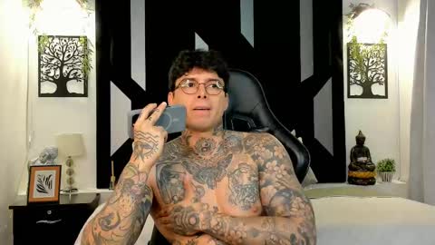 mateo_dilucajs1 online show from September 2025 02:50:01 PM