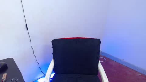 Mateo and Noah online show from March 2026 08:04:02 PM