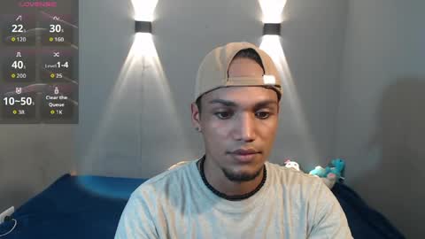 Mateo and Noah online show from May 2026 07:00:01 PM