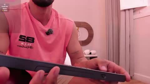 Mateo online show from July 2026 08:00:01 PM