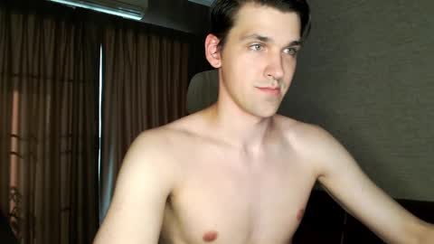 mateo_zeus online show from January 2025 01:08:01 AM