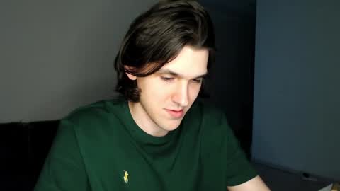 mateo_zeus online show from April 2026 10:52:02 PM