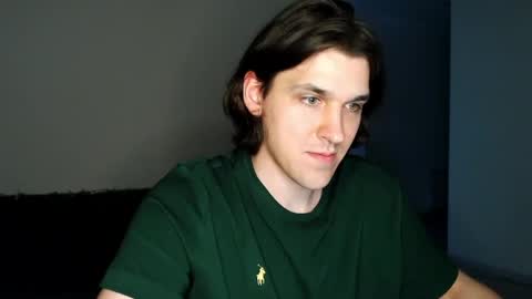 mateo_zeus online show from May 2026 11:00:01 PM