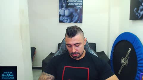 Snapshot of mateosexyhot22 chatting on September 2025 03:50:01 PM Mateo online show from September 2025 03:50:01 PM