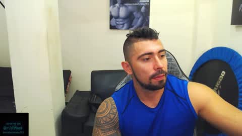 Snapshot of mateosexyhot22 chatting on April 2026 04:51:02 PM Mateo online show from April 2026 04:51:02 PM