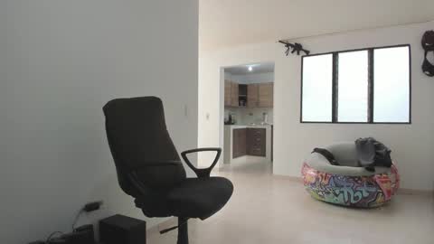 Matheus     online show from December 2024 01:45:02 PM