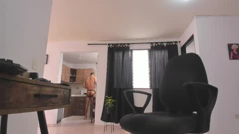 Matheus     online show from May 2026 02:25:01 PM