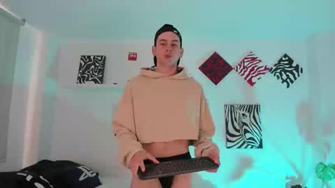 Snapshot of mathew_conelly chatting on October 2025 06:49:02 PM Matt online show from October 2025 06:49:02 PM