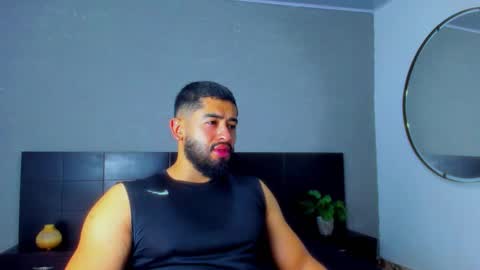 Snapshot of mathew_flintt chatting on October 2025 09:49:02 PM Mathew Flintt online show from October 2025 09:49:02 PM