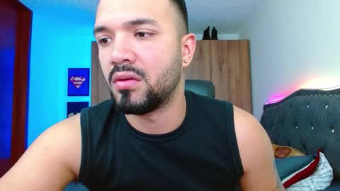 mathewhot3 online show from November 2025 02:39:02 AM