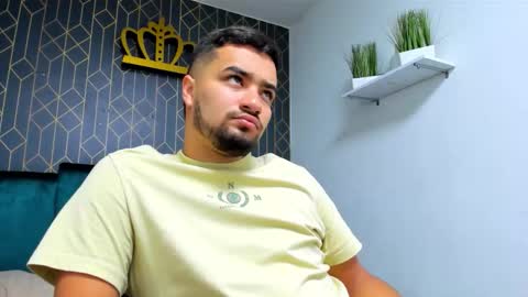 Mathews online show from November 2025 11:43:02 AM