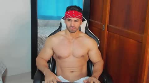 mathews_smith online show from November 2025 11:42:02 AM