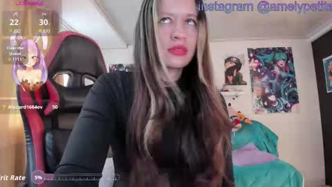 Mathilda Lapetite online show from October 2025 09:56:01 PM