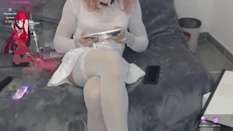 Snapshot of mathurin37 chatting on January 2025 11:23:02 AM LooLa online show from January 2025 11:23:02 AM