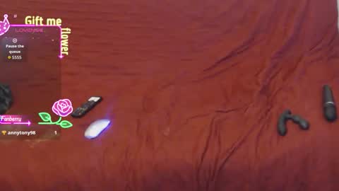 Snapshot of mathurin37 chatting on September 2025 05:29:02 PM LooLa online show from September 2025 05:29:02 PM